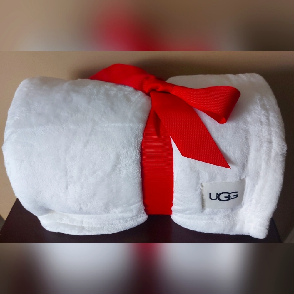 Ugg Bartlet Throw Blanket